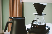 Load image into Gallery viewer, Kinto | Pour Over Kettle