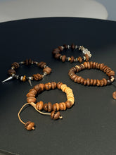 Load image into Gallery viewer, Coffee Bean Bracelet DIY
