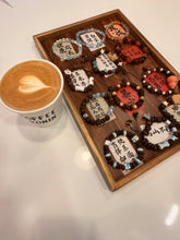 Load image into Gallery viewer, Coffee Bean Bracelet DIY
